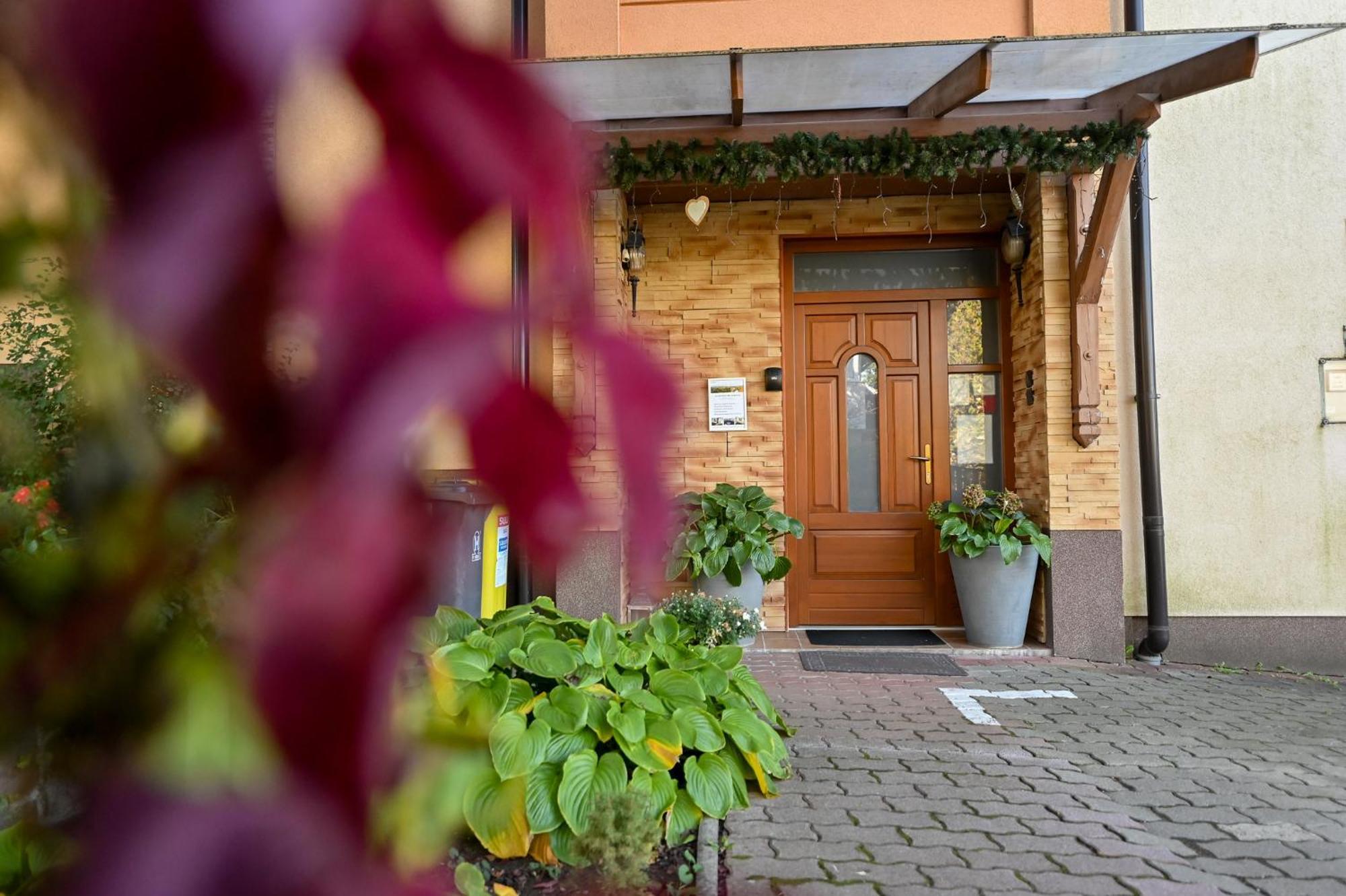 Apartman Bellavista Eger Esterno foto