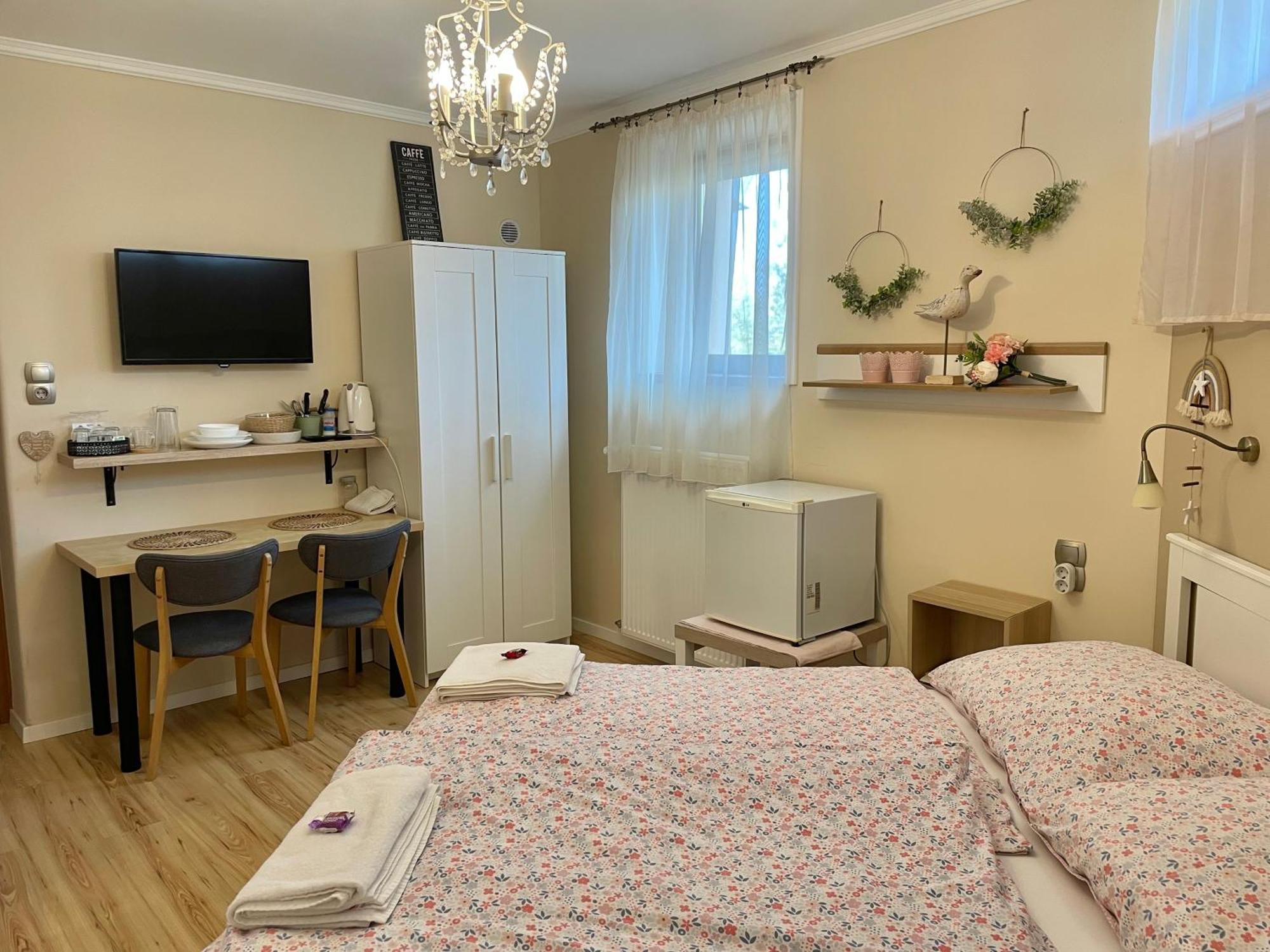 Apartman Bellavista Eger Esterno foto