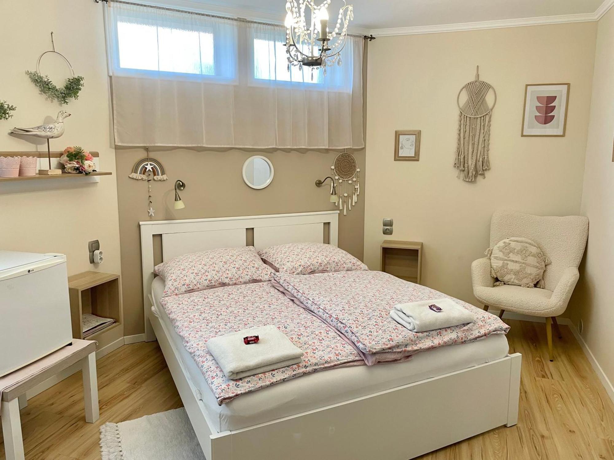 Apartman Bellavista Eger Esterno foto